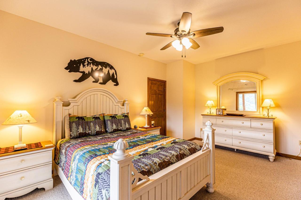 Condo With Stunning Mountain And 6Th Green Views Near Harrahs Cherokee Bryson City Whittier Exterior foto